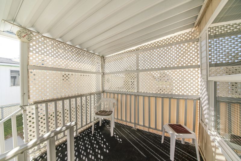 Glass Panel Railing